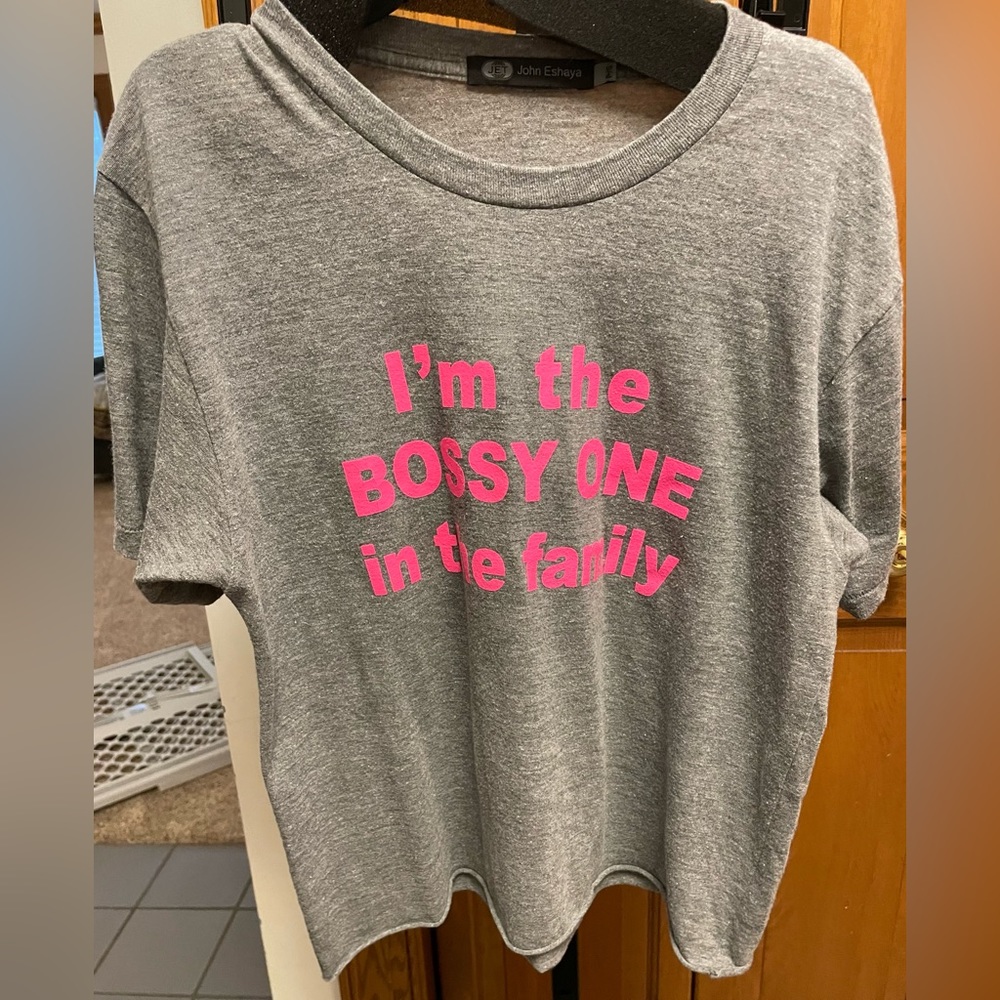 VGUC John Eshaya “Boss” Short-Sleeved Tee (Size: P/S)